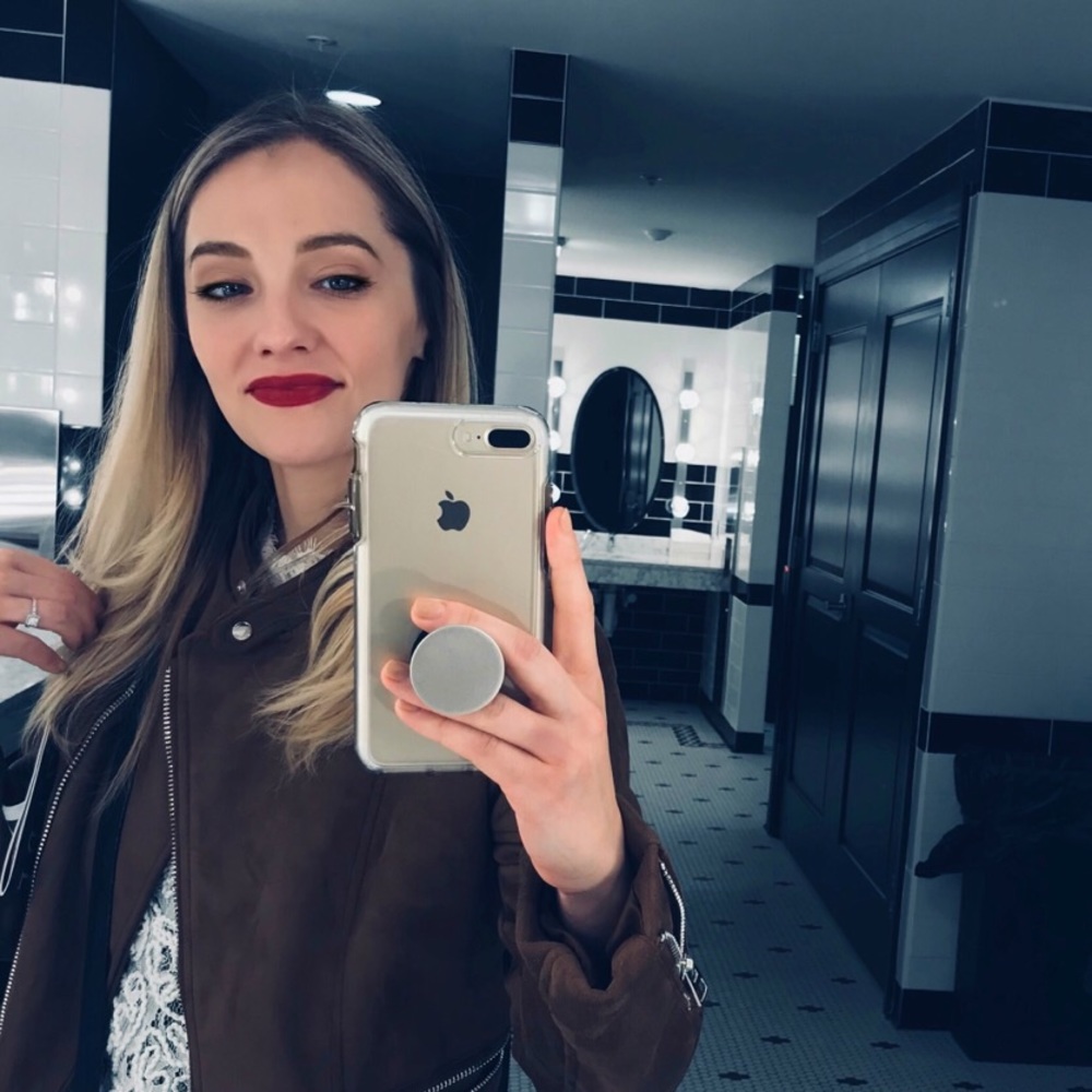 Meet your Posher, Leah